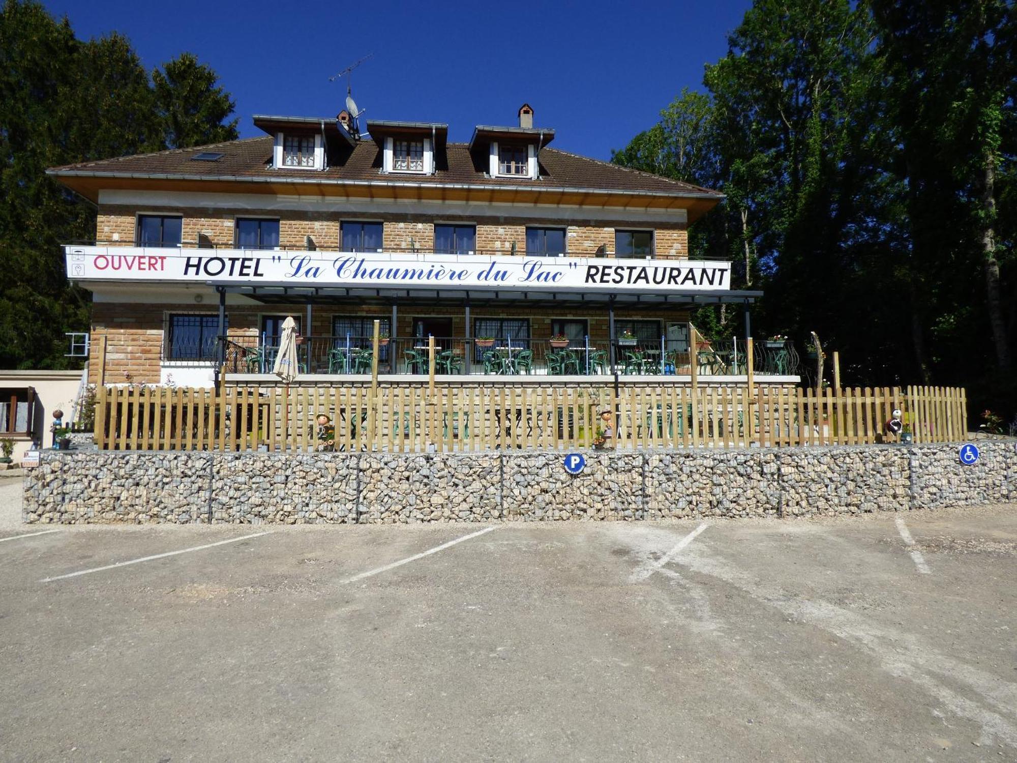 Hotel Restaurant La Chaumiere Du Lac Clairvaux-les-Lacs Eksteriør bilde