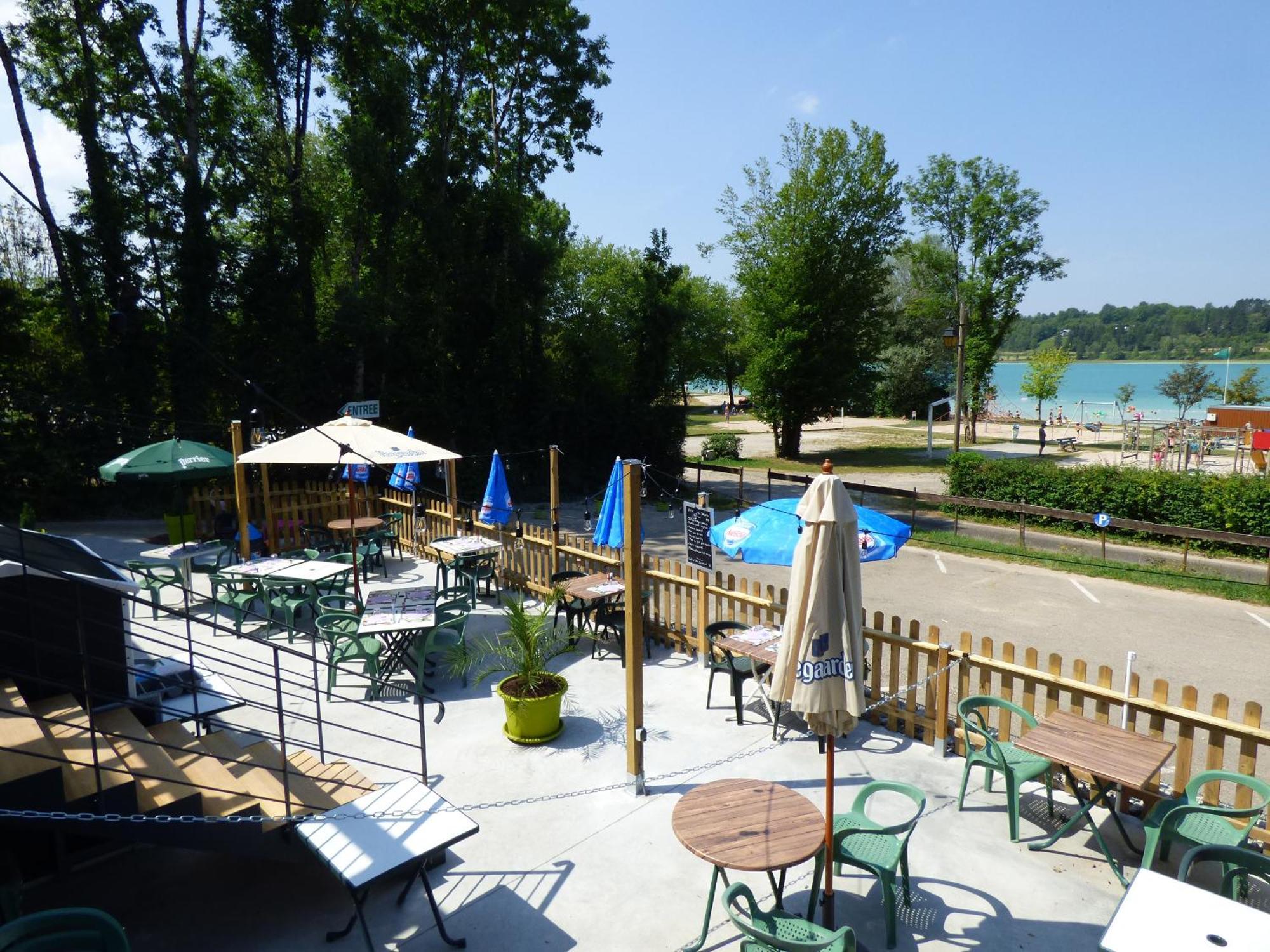 Hotel Restaurant La Chaumiere Du Lac Clairvaux-les-Lacs Eksteriør bilde